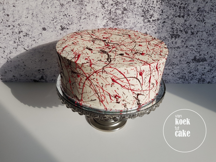 Verjaardagstaart met spetters en frambozenvulling - van koek tot cake Middelburg
