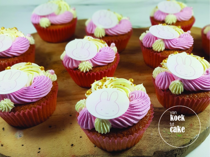 Nijntje cupcakes met toef thema roze en goud | Cupcakes en taart bestellen Zeeland Walcheren Vlissingen Middelburg Oost-Souburg